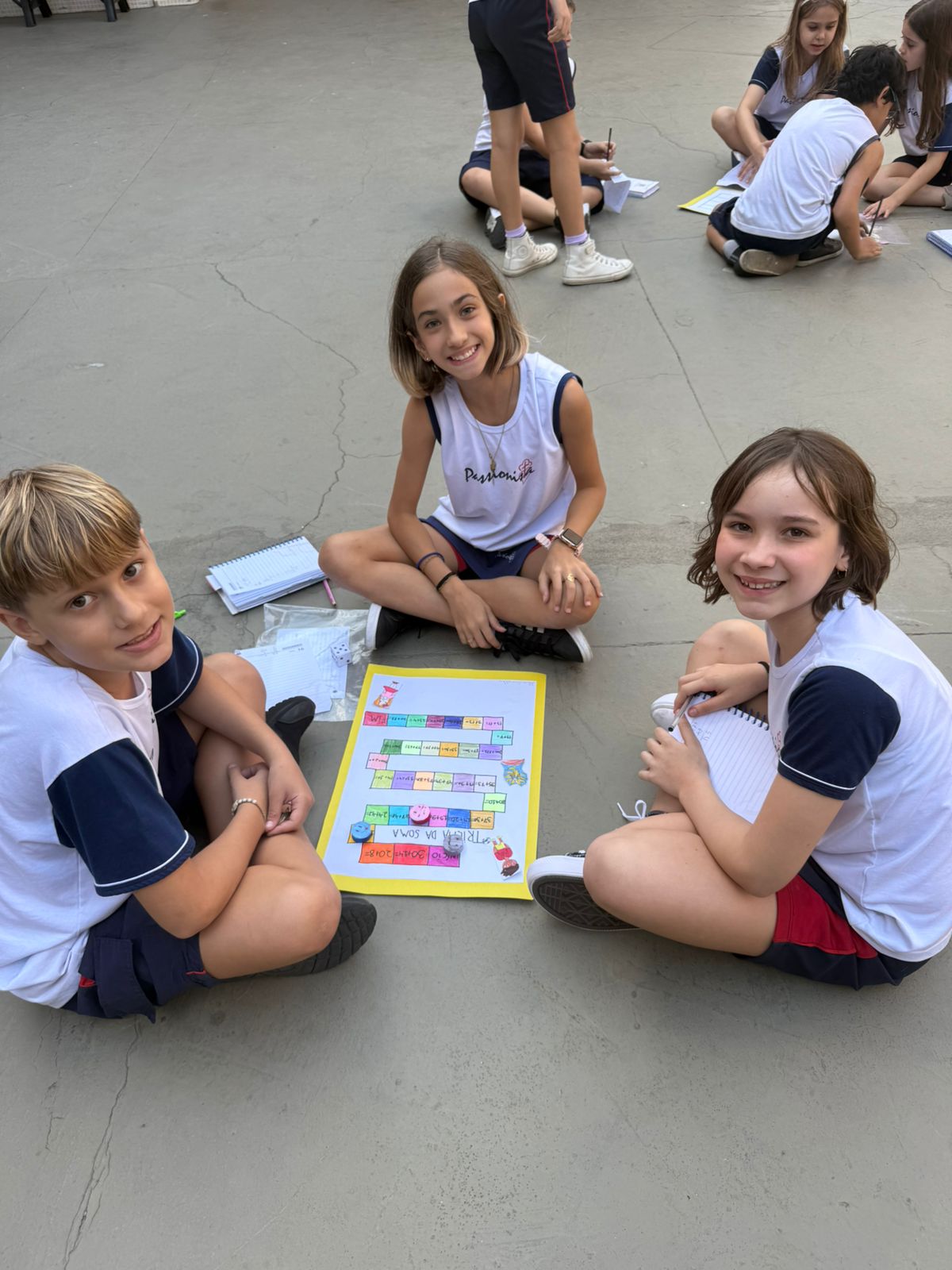 Jogos matemáticos envolvendo as quatro operações fundamentais, confeccionados pelos alunos do 4° ano B na Sala Maker, com a Tia Marisol e Tia Patricia. Colégio Passionista João XXIII Jogos matemáticos envolvendo as quatro operações fundamentais, confeccionados pelos alunos do 4° ano B na Sala Maker, com a Tia Marisol e Tia Patricia. Colégio Passionista João XXIII