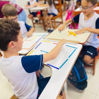 Palitos Coloridos - 1º Ano - Colégio Passionista João XXIII Palitos Coloridos - 1º Ano - Colégio Passionista João XXIII