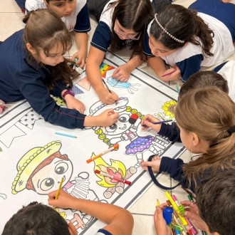 Arte, Cor e Tradição! - Colégio Passionista João XXIII Arte, Cor e Tradição! - Colégio Passionista João XXIII