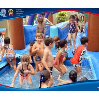 Banho de Mangueira - Infantil - Matutino - Colégio Passionista João XXIII Banho de Mangueira - Infantil - Matutino - Colégio Passionista João XXIII