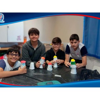 Foguetinho Maker - Colégio Passionista João XXIII Foguetinho Maker - Colégio Passionista João XXIII